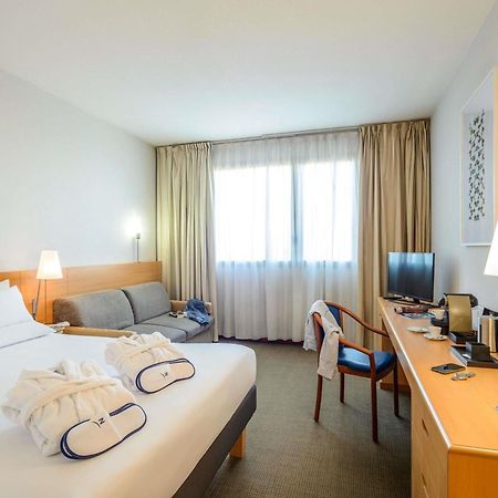 Novotel Torino Corso Giulio Cesare Екстериор снимка