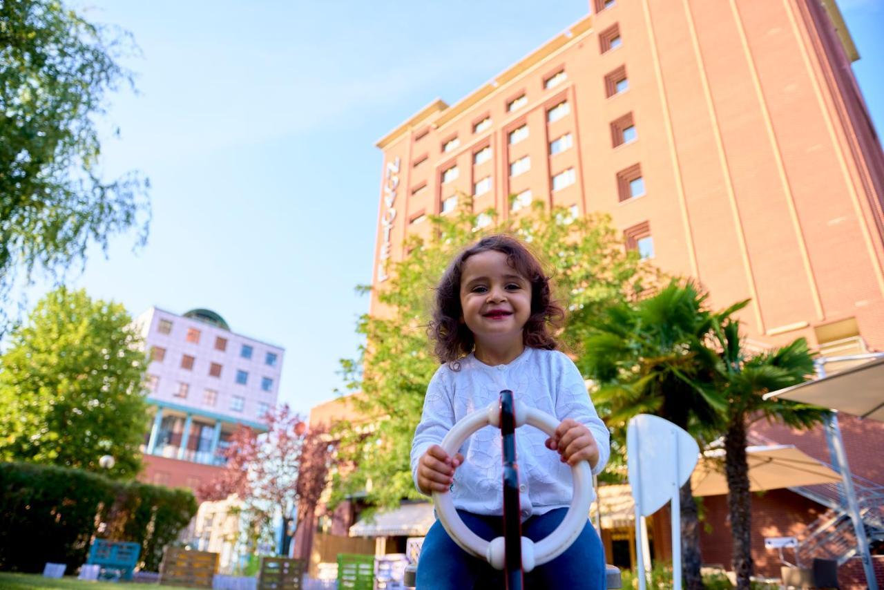 Novotel Torino Corso Giulio Cesare Екстериор снимка